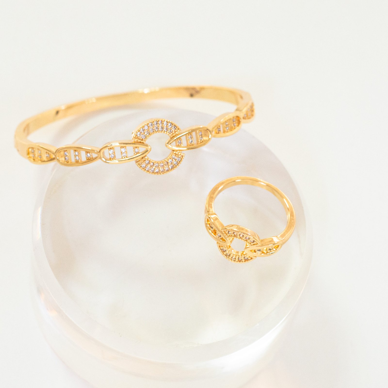 Elegant Circle Link Design with Zircon Accents Bracelet & Ring Set (Sizes 6/7/8) - Image 5