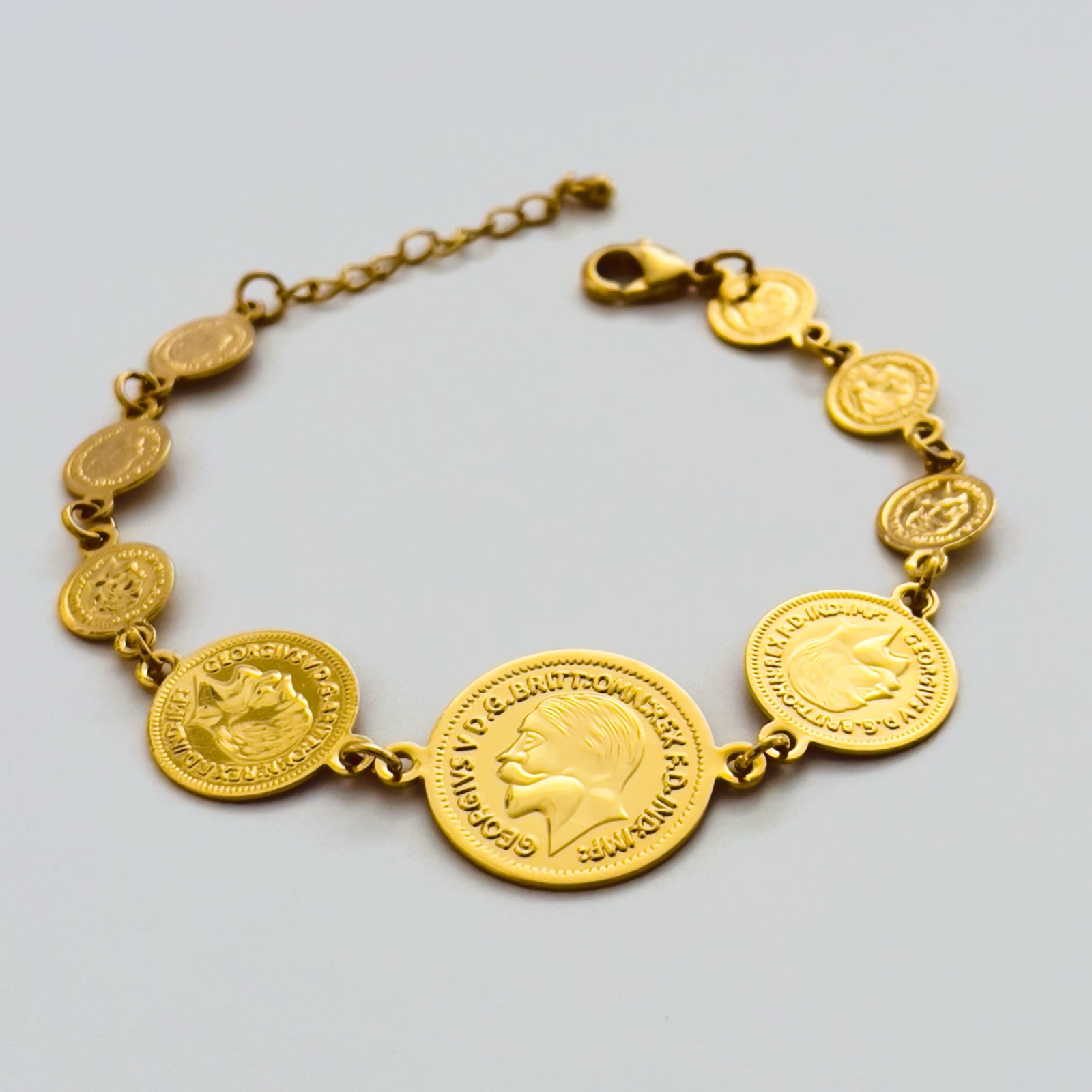 Gold-Plated Stainless Steel Coin Bracelet – Elegant & Timeless Jewelry
