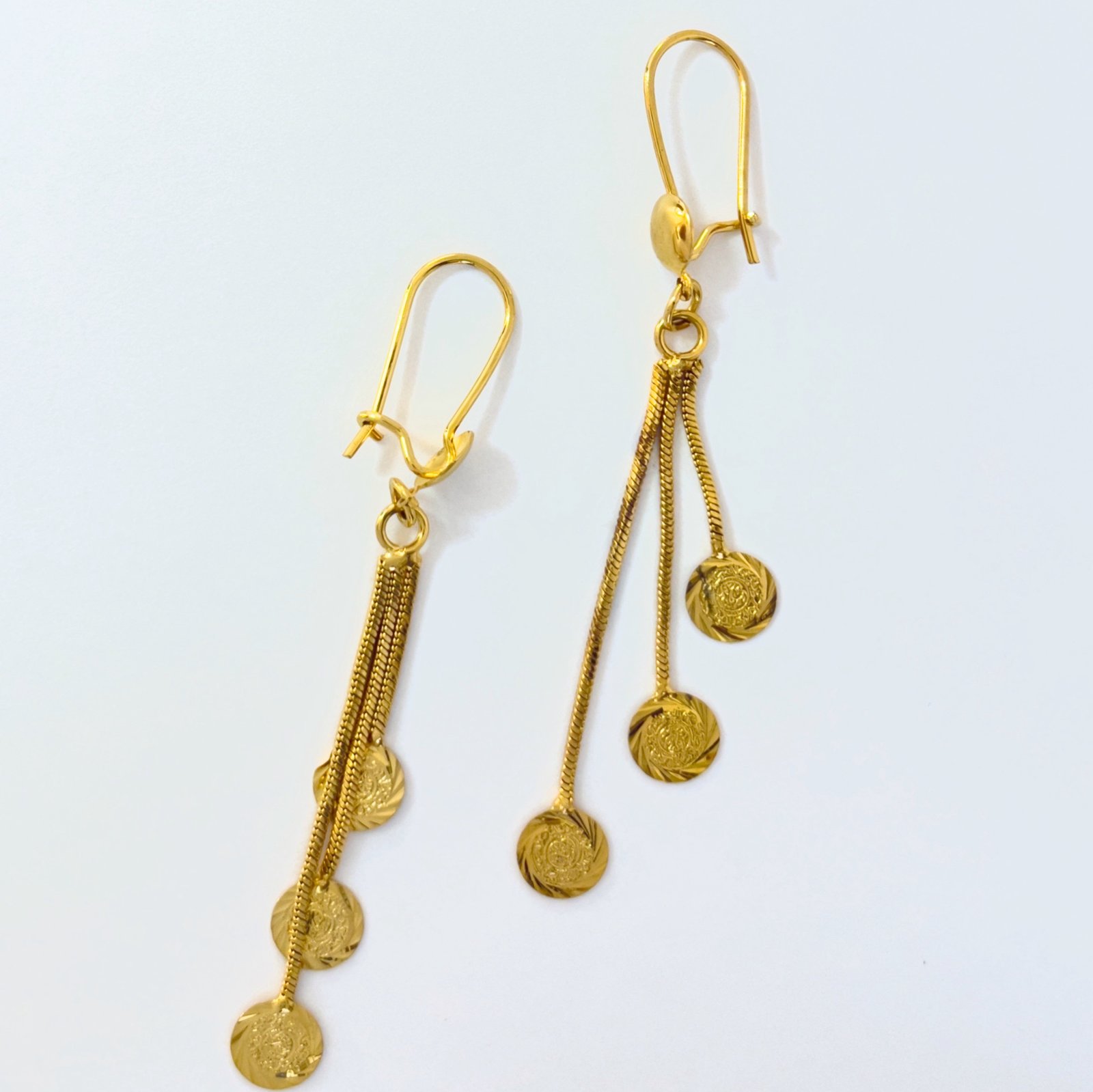 Vintage-Inspired Gold Coin Earrings – Chic & Timeless for Everyday Elegance